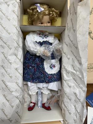 Vintage Knowles Porcelain Doll GOLDILOCKS Fairy Tale Diane Effner