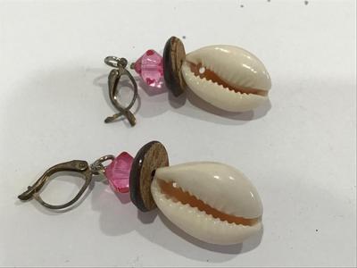 Hawaii Shell Earrings