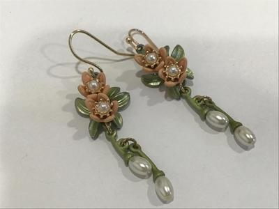 Beatiful Dainty Earrings