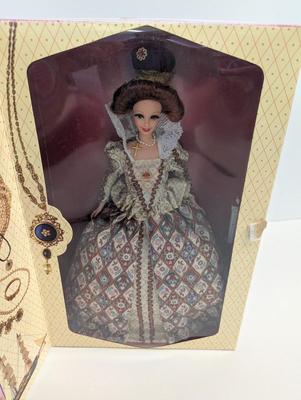 The Great Eras Collection Elizabethan Queen Barbie Lot 8