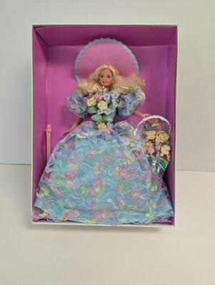 Enchanted Seasons Collection Limited Edition Spring Bouquet Barbie Lot 14