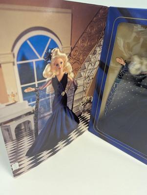 Limited Edition Society Style Collection First In A Series Sapphire Dream Barbie Lot 15