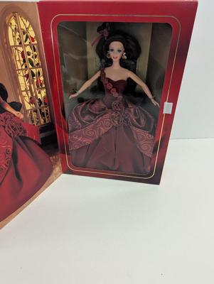Limited Edition Society Style Collection Second In A Series Radiant Rose Barbie Lot 16