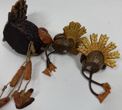 Thanksgiving Decor lot - Pilgrim Couple with 3 Turkey Shelf-sitters