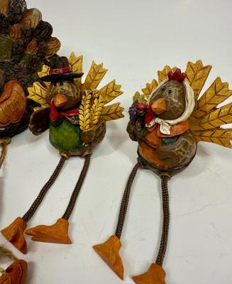 Thanksgiving Decor lot - Pilgrim Couple with 3 Turkey Shelf-sitters