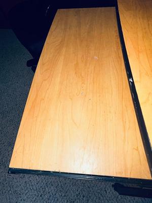 COMPUTER DESK AND OFFICE CHAIR