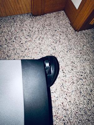 GEORGE FOREMAN GRILL AND A MEDIUM CROCK POT