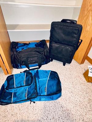 CARRY ON SIZE LUGGAGE