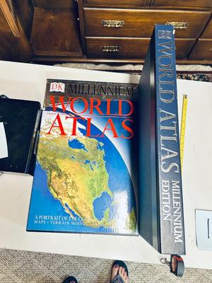 REALLY COOL MASSIVE WORLD ATLAS FROM THE YEAR 2000