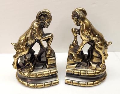 Lot #151 Pair of vintage Bookends - Big Horn Rams