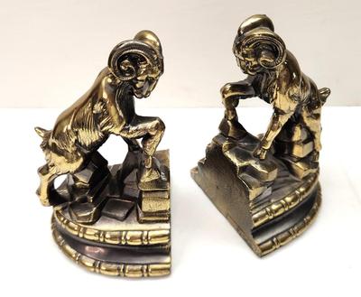 Lot #151 Pair of vintage Bookends - Big Horn Rams