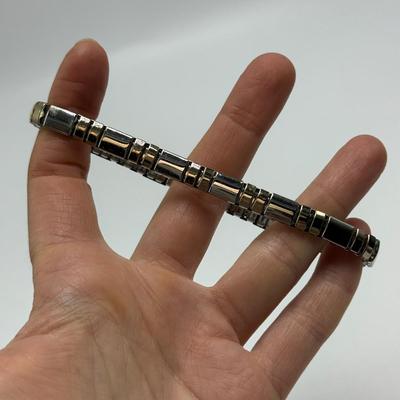 Colibri Lighter, Cross Pens, & More (ST-HS)