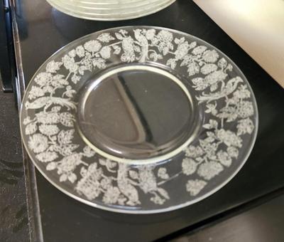 Lot #175 Lot of 8 Dessert Plates - Acid Etched Bird Design