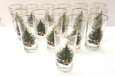 Lot #186 Lot of 16 Christmas-themed Drinking Glasses - good "go with" for Spode