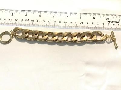 Beautiful Chunky Gold Tone TOOGLE Bracelet
