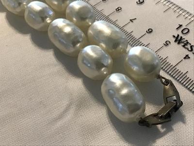 Beautiful Vintage Faux Pearl Necklace