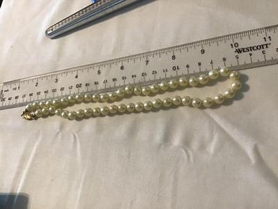 Avon Collar Fashion Necklace