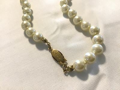 Avon Collar Fashion Necklace
