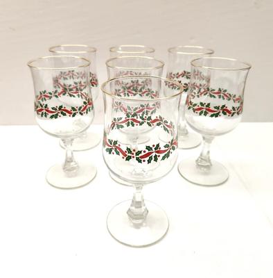 Lot #202 Vintage Libbey Holly Berry Glasses - lot of 7