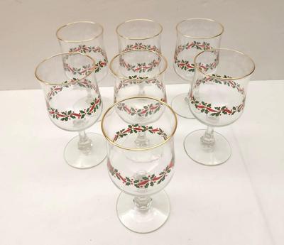 Lot #202 Vintage Libbey Holly Berry Glasses - lot of 7