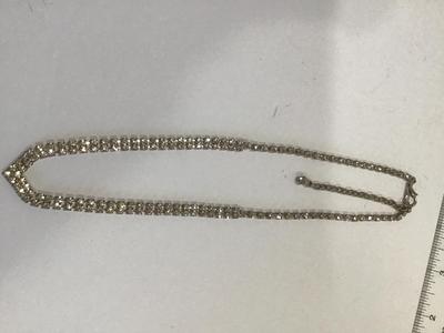 Rhinestone V Fashion Necklace