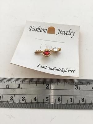Lead and nickel free push pin