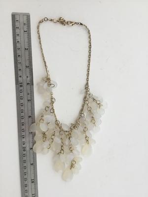 Gold tone beautiful fashion necklace
