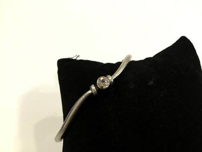 Beautiful Rhinestone Hinged Bracelet
