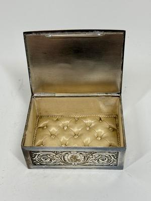 Antique Casket Box Lidded Trinket Box Le Denicheur With Engraving - Silver Plated