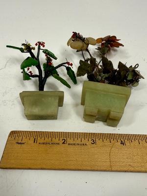 Vintage Chinese Carved Jade and Agate Bonsai Flowering Tree Sculpture Home Decor