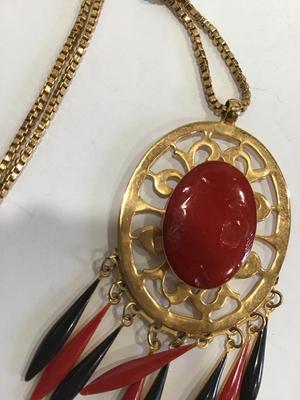 Red and Black Pendant Necklace p