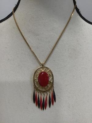 Red and Black Pendant Necklace p