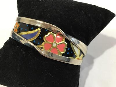 Unique Cuff
