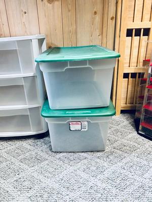 STORAGE TOTES AND DRAWERS