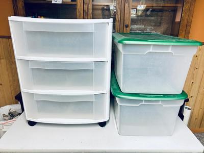 STORAGE TOTES AND DRAWERS