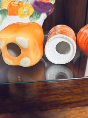 VINTAGE CERAMIC KMC KITCHEN ITEMS