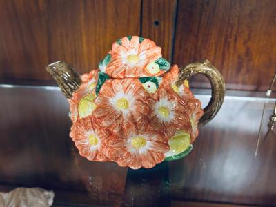 VINTAGE CERAMIC KMC KITCHEN ITEMS