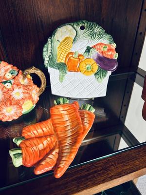VINTAGE CERAMIC KMC KITCHEN ITEMS