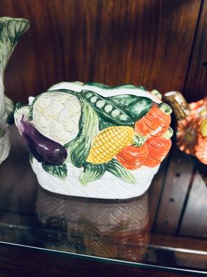 VINTAGE CERAMIC KMC KITCHEN ITEMS