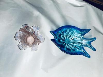 PRETTY IRIDESCENT, WHITE AND PINK RUFFLED FENTON HOBNAIL BASKET AND MURANO BLUE GLASS FISH BOWL