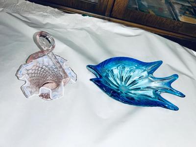 PRETTY IRIDESCENT, WHITE AND PINK RUFFLED FENTON HOBNAIL BASKET AND MURANO BLUE GLASS FISH BOWL
