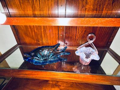 PRETTY IRIDESCENT, WHITE AND PINK RUFFLED FENTON HOBNAIL BASKET AND MURANO BLUE GLASS FISH BOWL