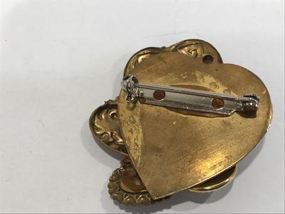 Vintage Brooch Clocks hearts