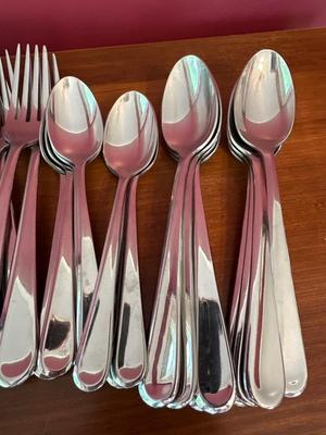 Cambridge stainless 18/10 silverware