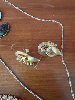 Jewelry lot #2