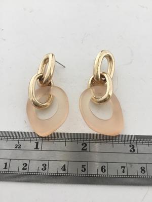 Unmarked fashion earrings