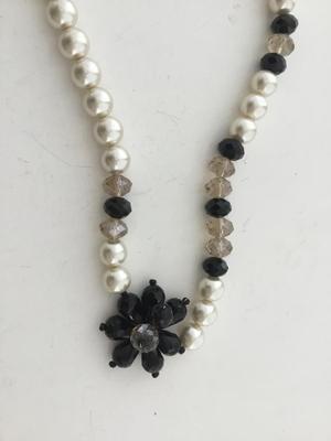 Faux pearl clear beaded floral statement necklace