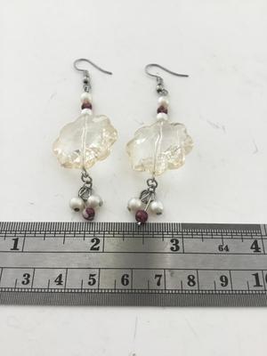 Beautiful clear flower dangle earrings