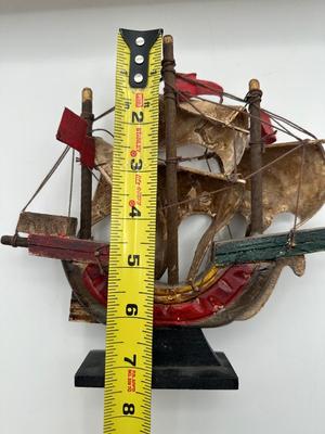 Handcrafted Elizabeth Boat Decor