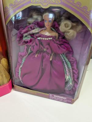 Special Edition Gem Jubilee & Sarah Barbies Lot 33